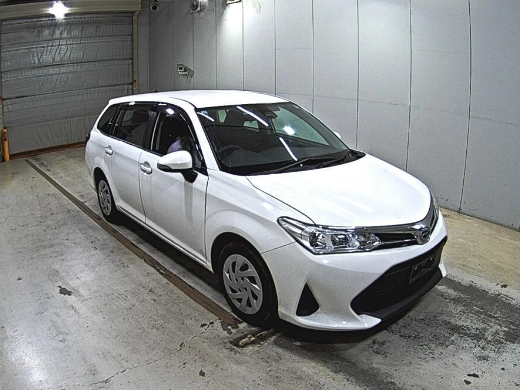 Toyota Corolla Fielder NRE161G 2021